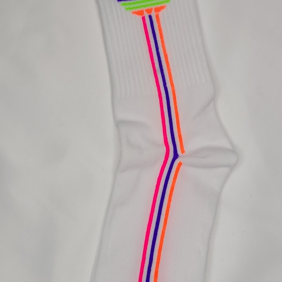 ADIDAS---Nice set of 3 pair of adidas socks - Picture 3 of 5